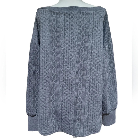 NWOT CABLE TEXTURE SWEATSHIRT - Picture 4 of 8